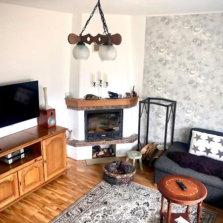Wind Rose Apartment Kuressaare Ngoại thất bức ảnh